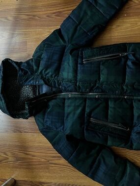 Superdry plaid navy and green puffer